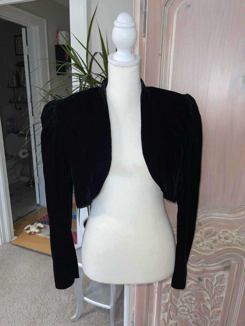 Vintage 80’s Karen Lucas for Niki Bolero Jacket